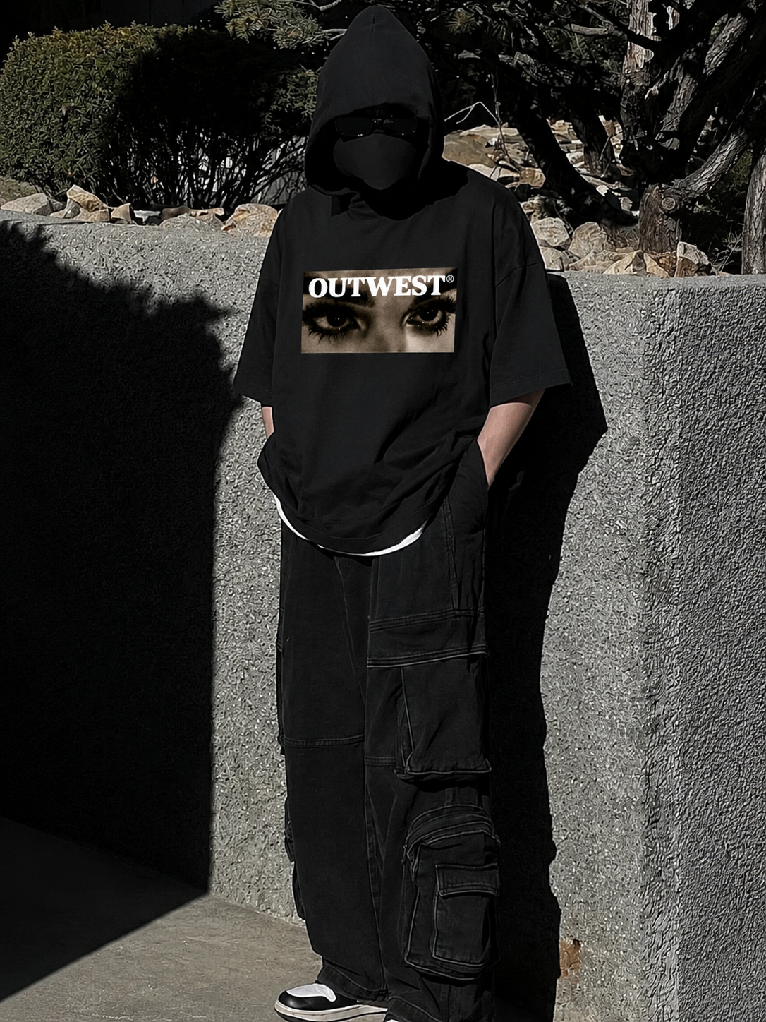 MIDNIGHT GAZE T-SHIRT | DROP 01